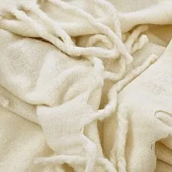 Decken - Überwurf aus Wollmischung - Samantha (offwhite)