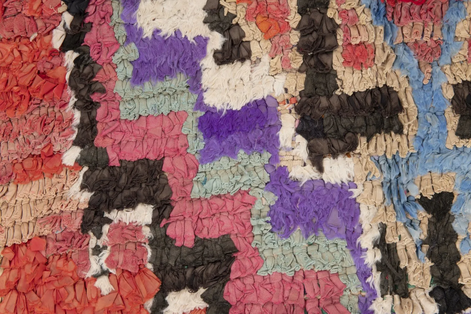 Marokkanische Berber Teppich Boucherouite 220 x 105 cm