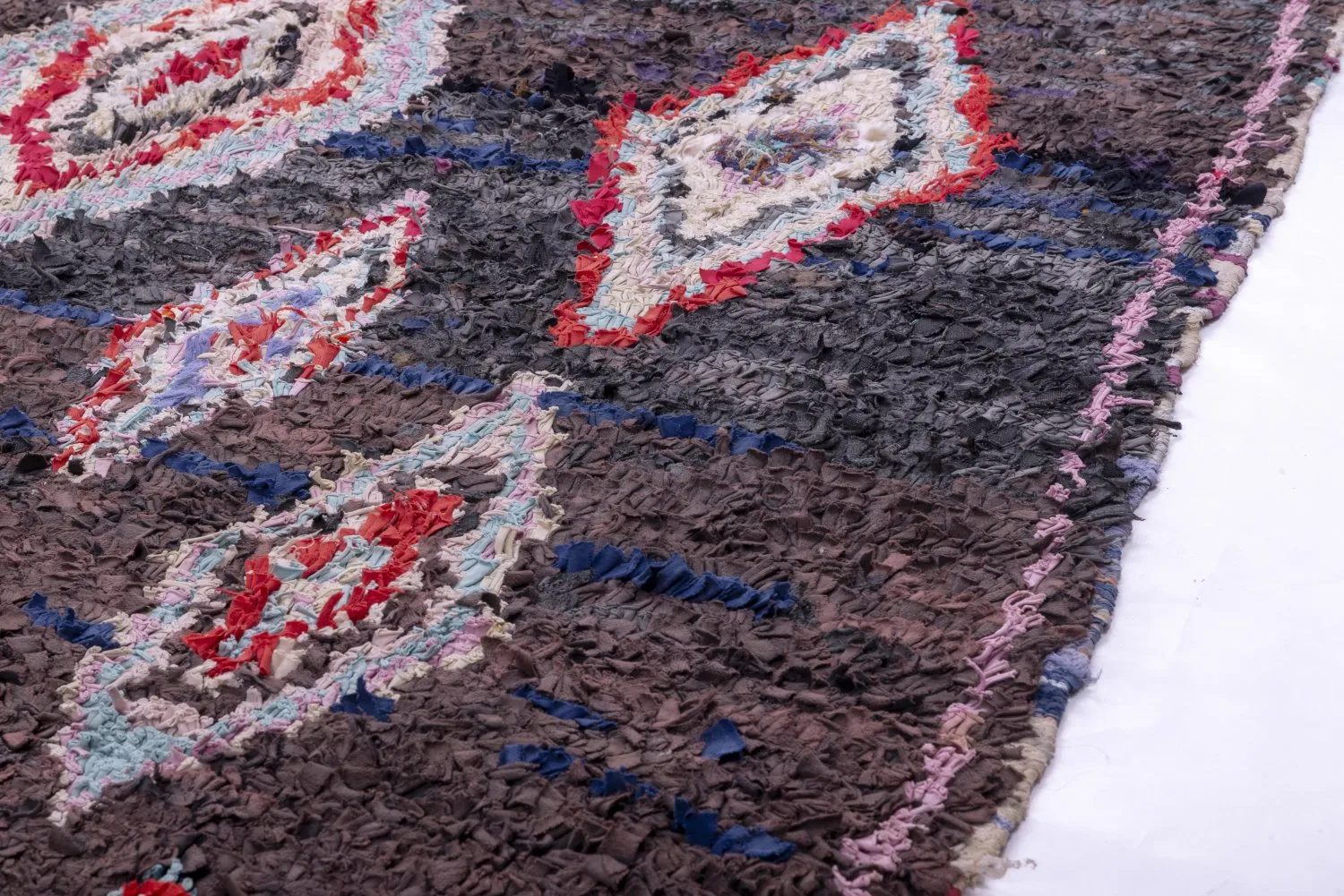 Marokkanischer Berber Teppich Boucherouite 270 x 150 cm