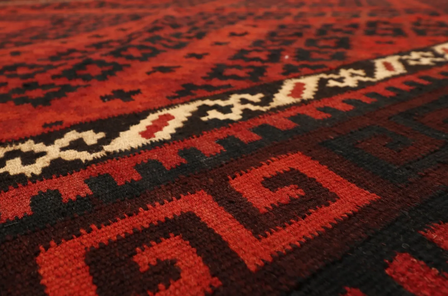Orientalischer Kelim-Teppich 330 x 243 cm