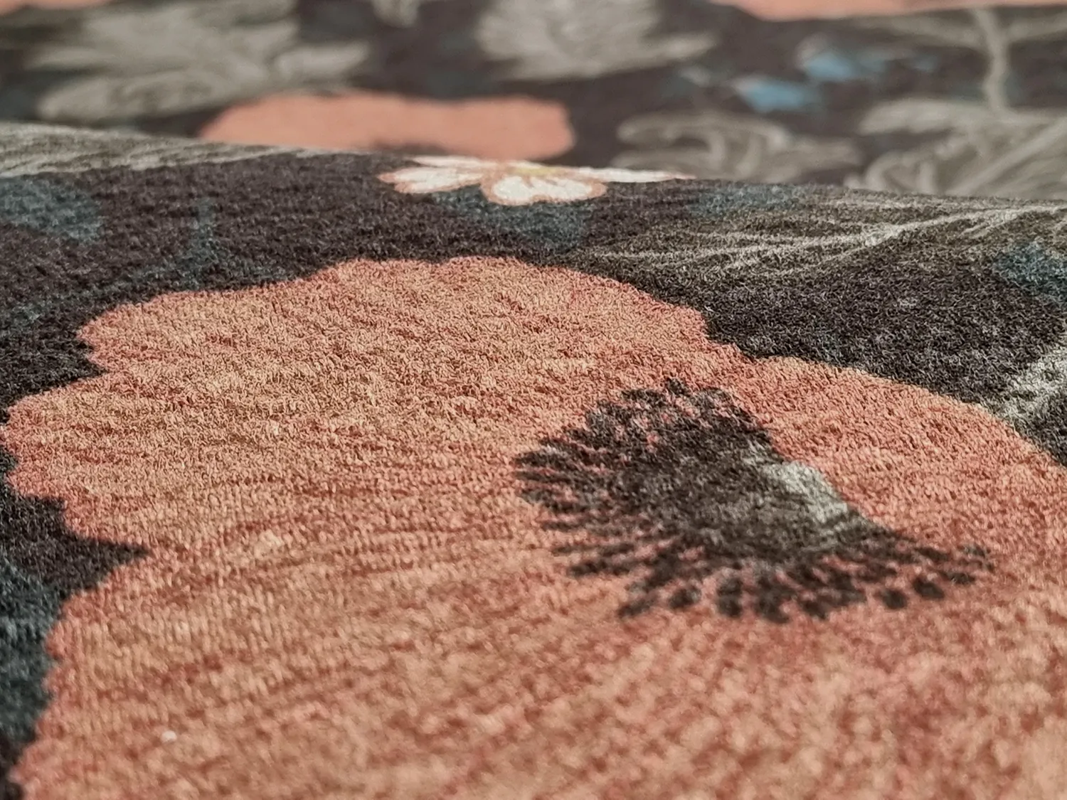 Wilton-Teppich - Poppy (schwarz)