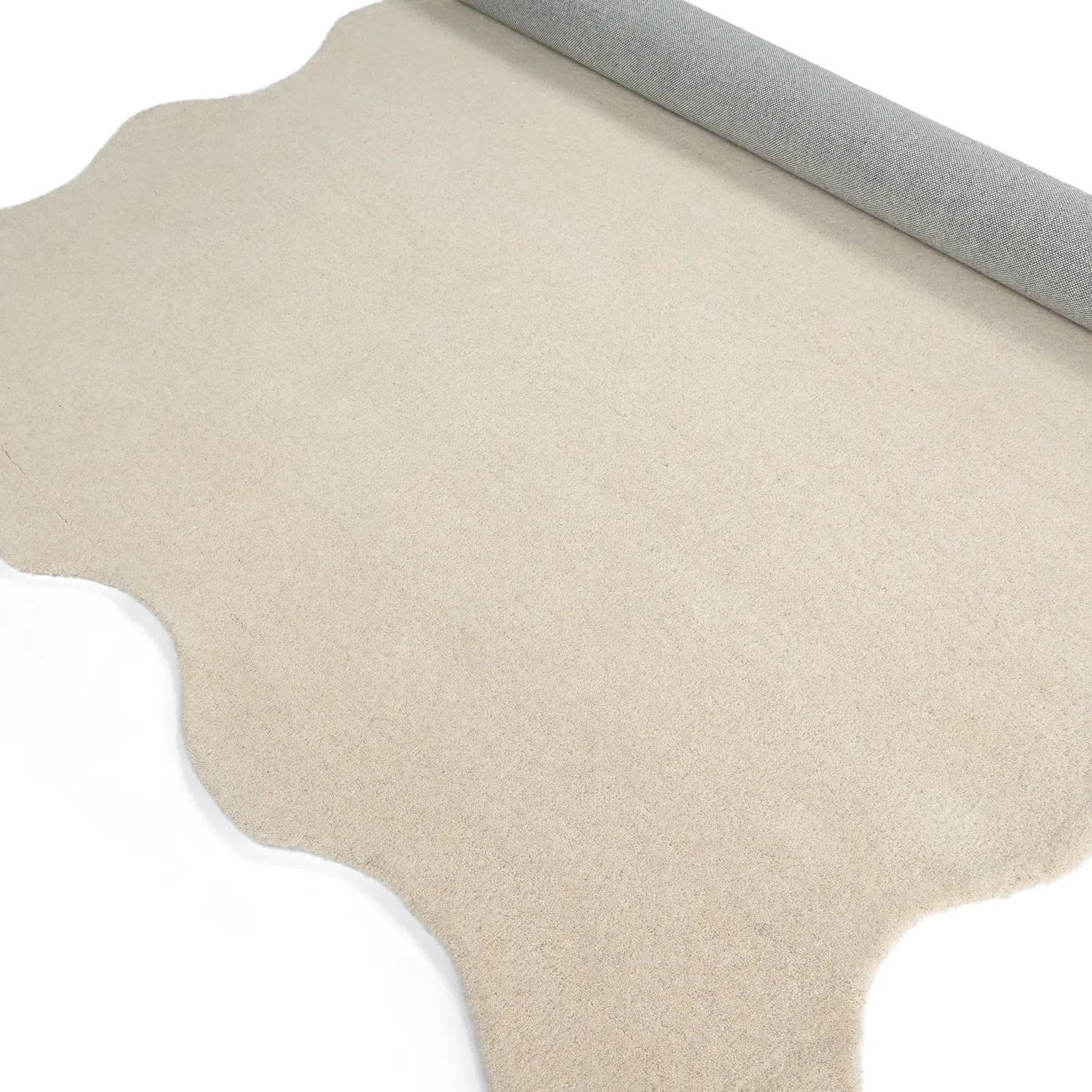 Gewellter Wollteppich - Diu Hand Tufted Wool Premium (creme)