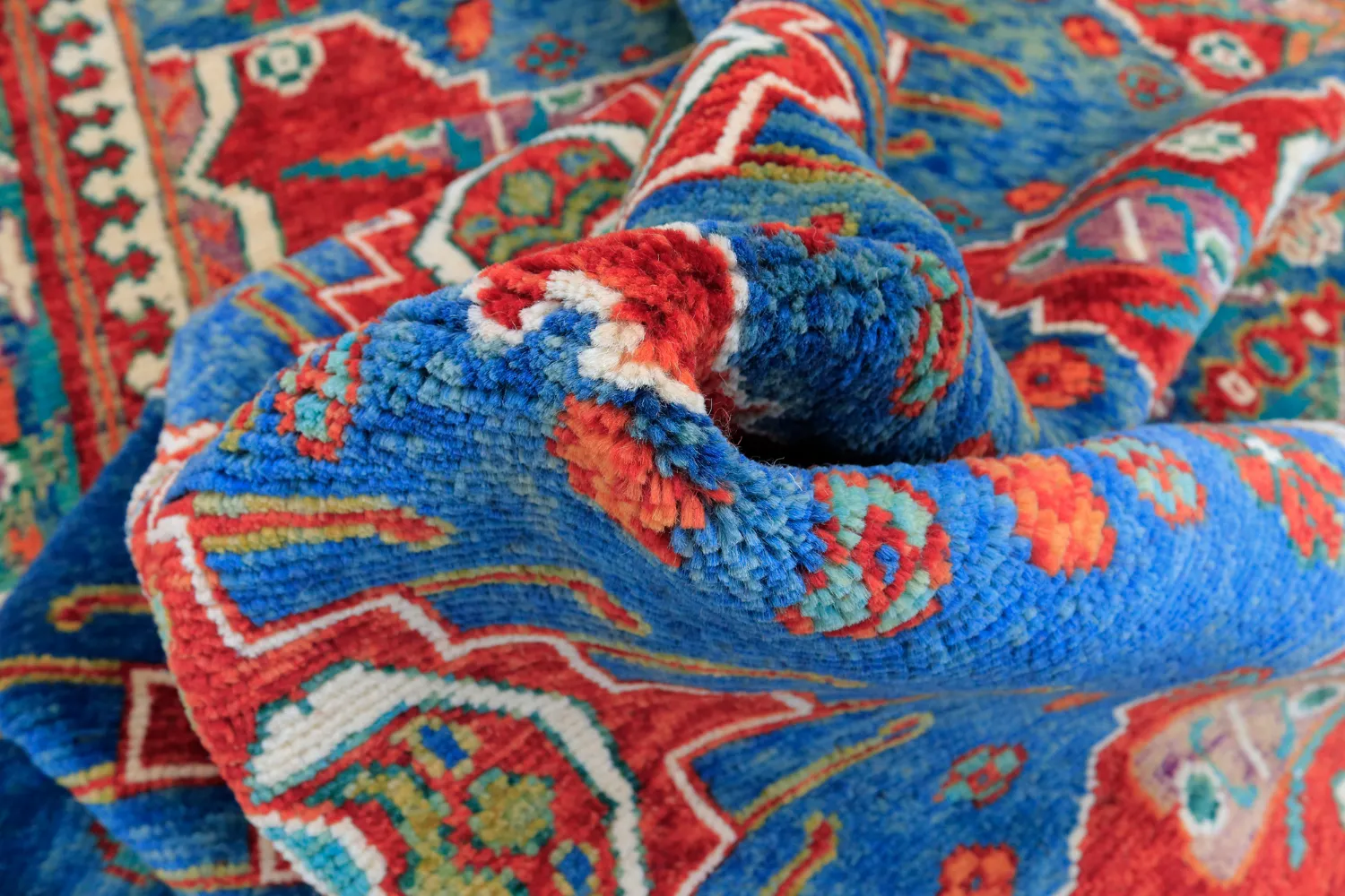 Orientalischer Teppich - Suzani Hand Knotted - 170 x 240 cm