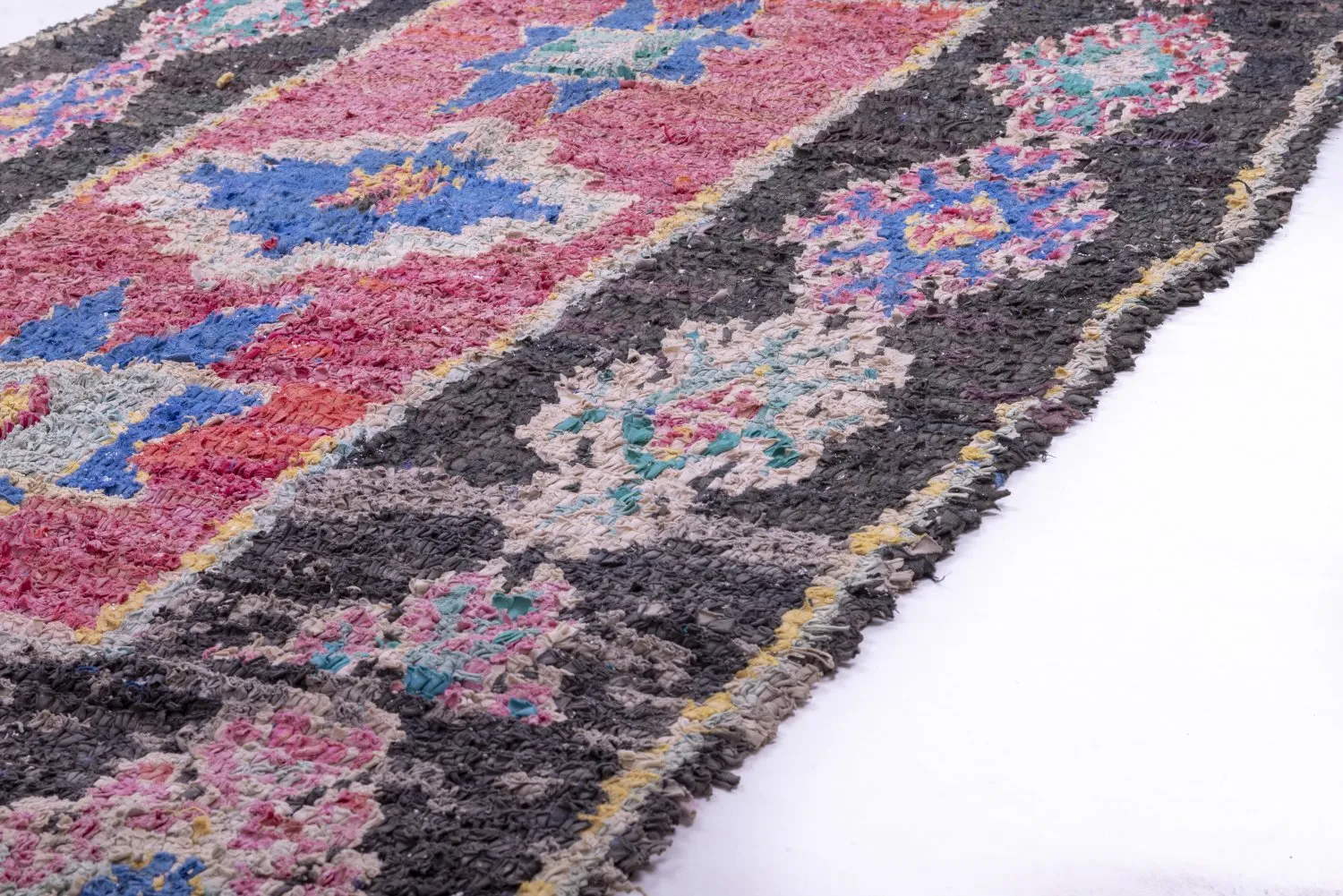 Marokkanische Berber Teppich Boucherouite 225 x 130 cm