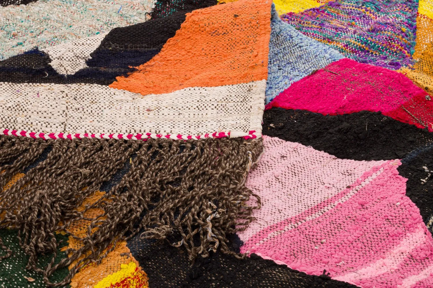 Marokkanischer Berber Teppich Boucherouite 150 x 305 cm