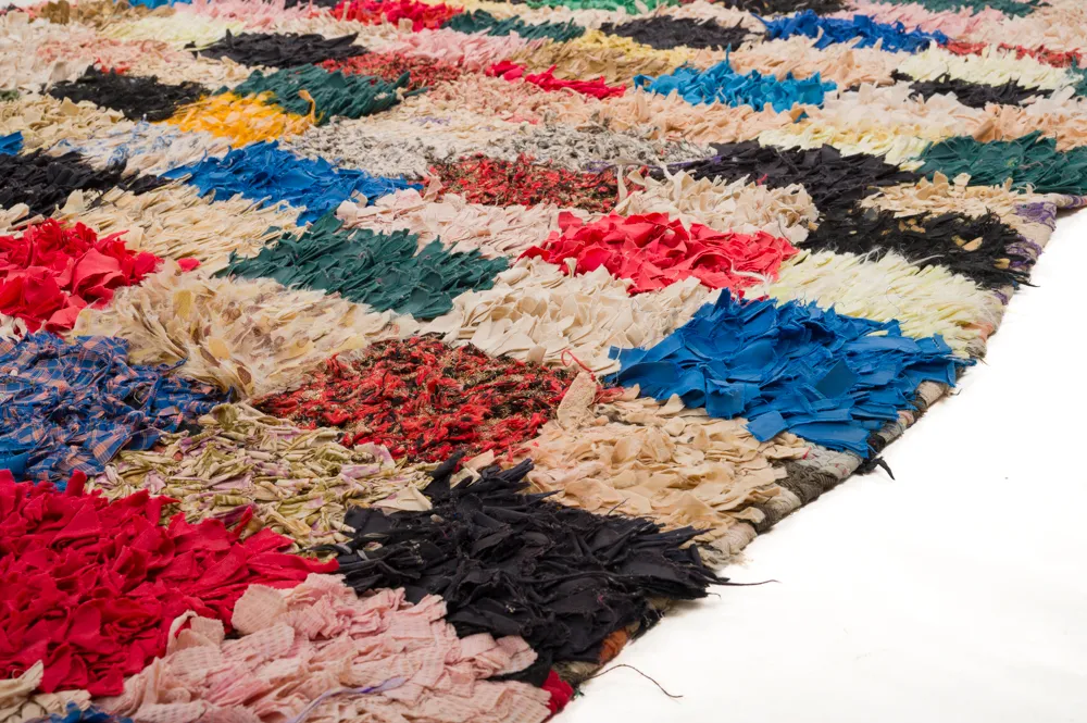 Marokkanischer Berber Teppich Boucherouite 280 x 155 cm