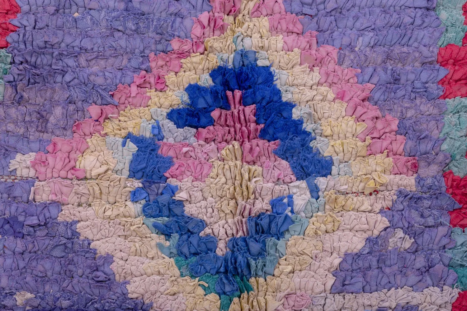 Marokkanische Berber Teppich Boucherouite 225 x 125 cm