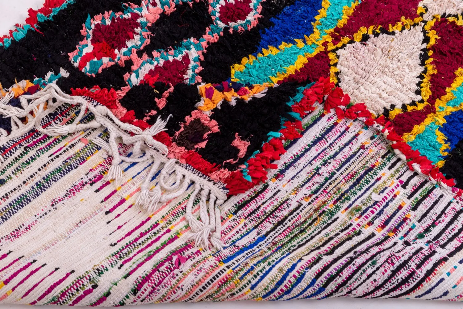 Marokkanische Berber Teppich Boucherouite 250 x 110 cm