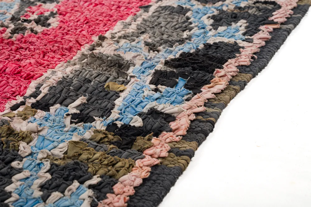 Marokkanischer Berber Teppich Boucherouite 275 x 130 cm