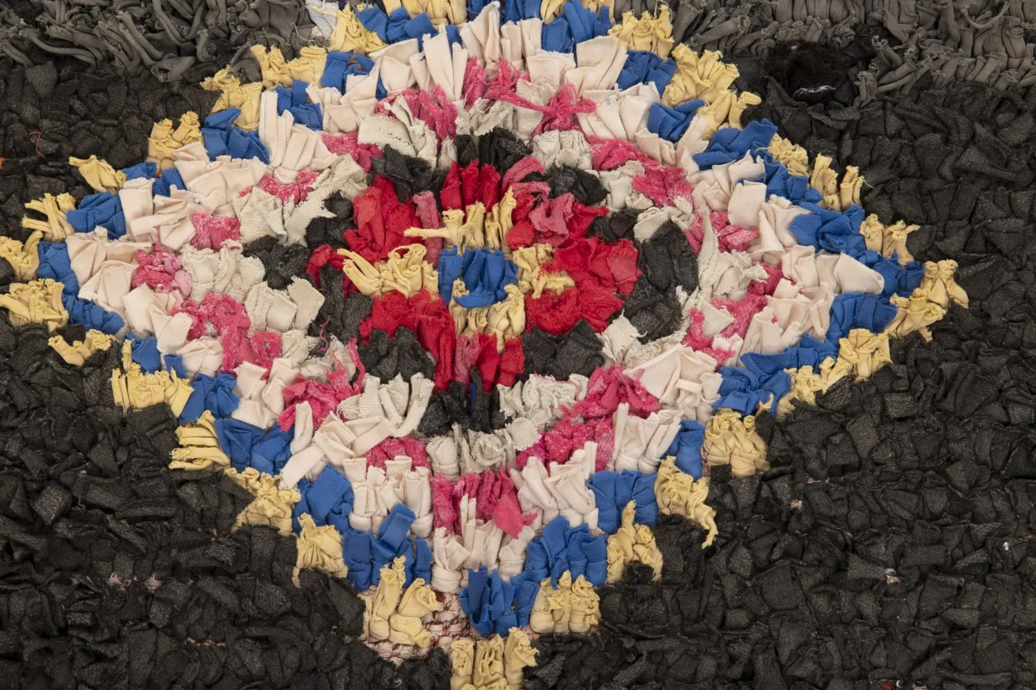 Marokkanischer Berber Teppich Boucherouite 335 x 125 cm