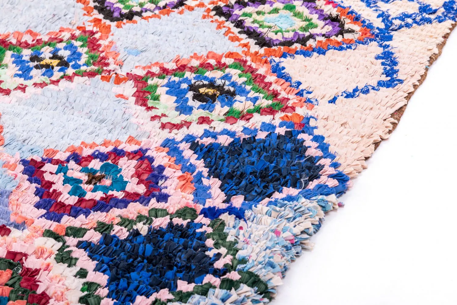 Marokkanischer Berber Teppich Boucherouite 210 x 125 cm