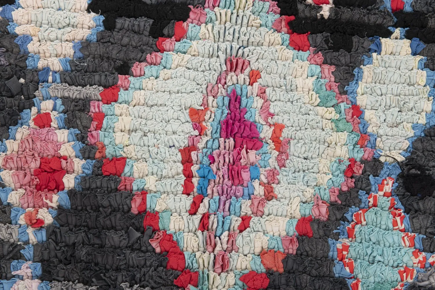 Marokkanischer Berber Teppich Boucherouite 310 x 130 cm