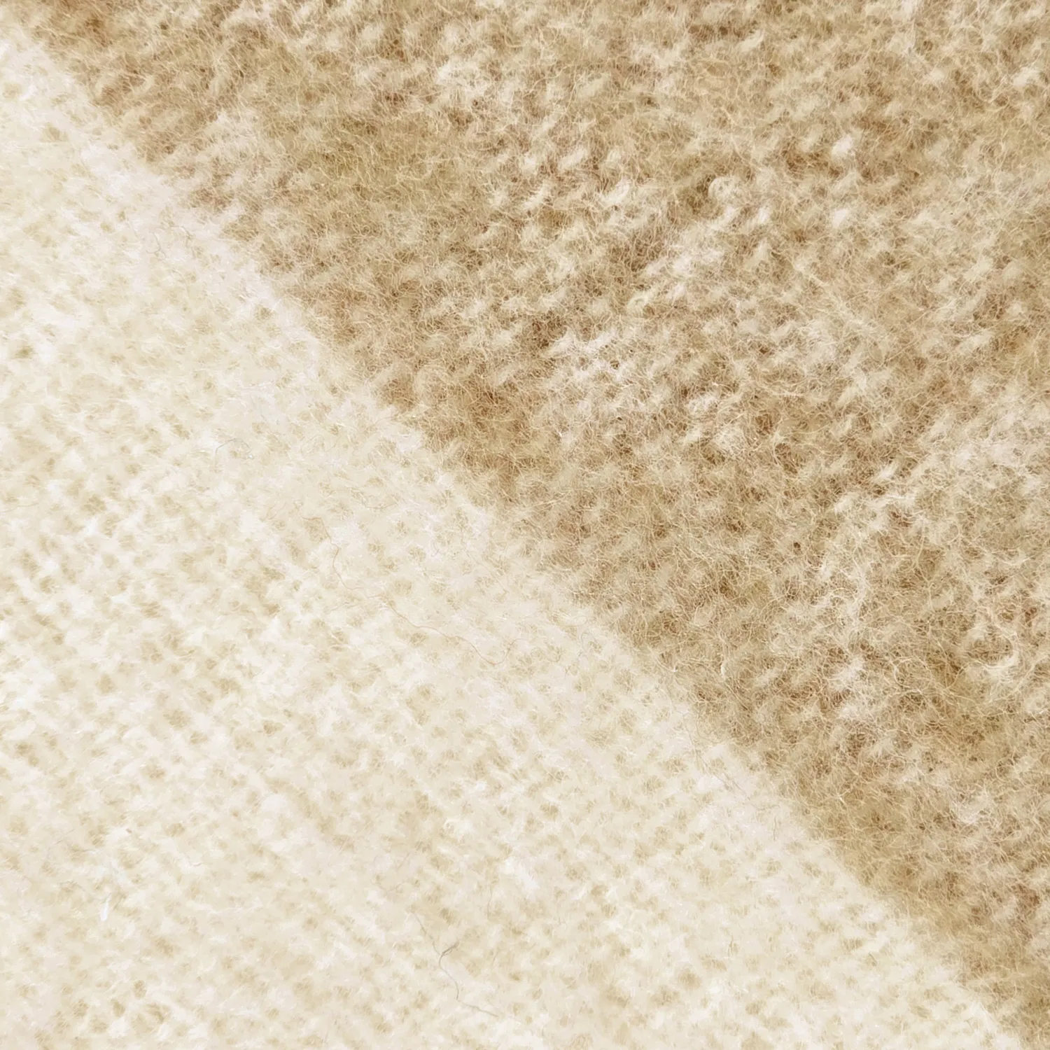 Decken - Wolldecke im Mischgewebe - Beatriz Stripe (beige/weiß)