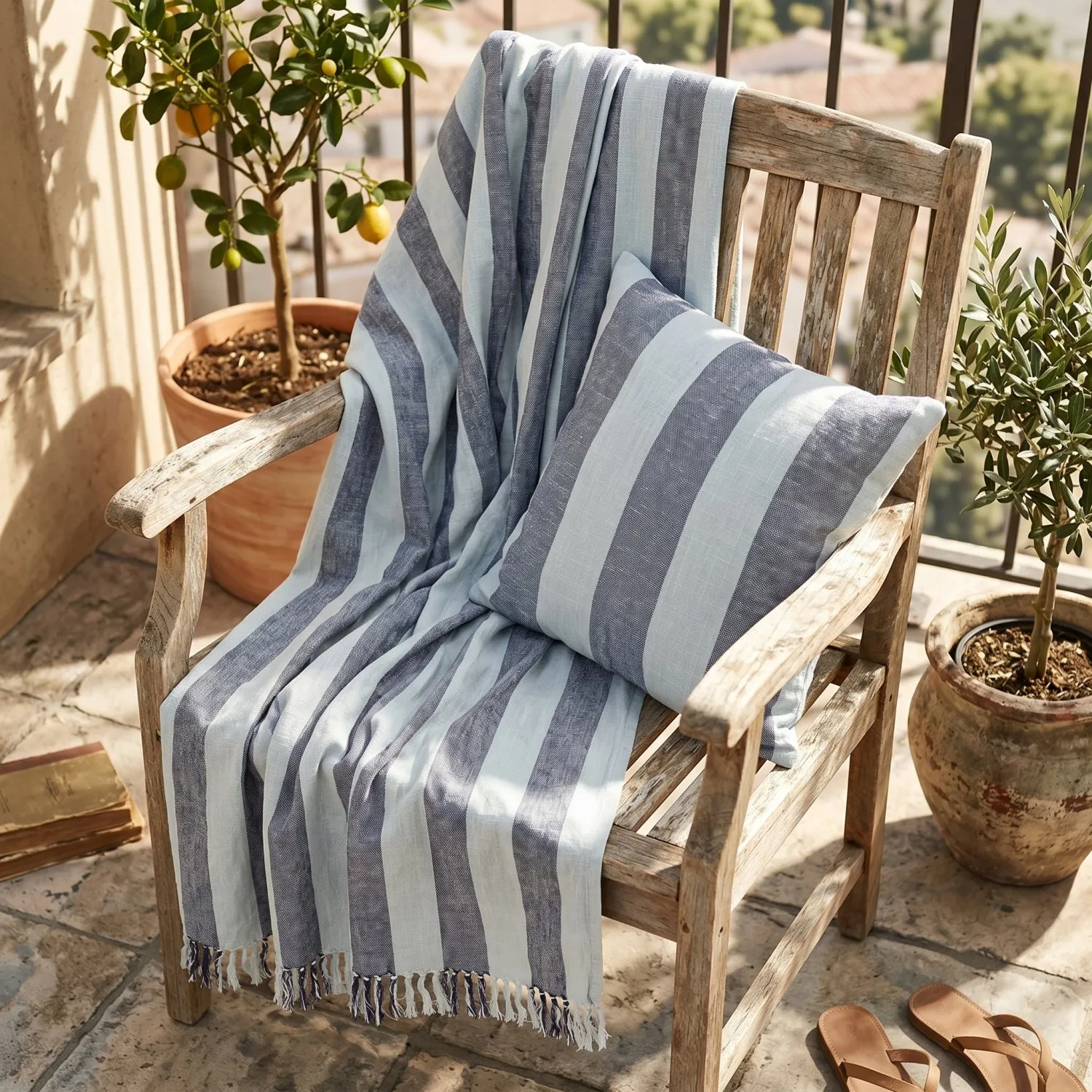 Kissenbezug - Kora stripe cotton cushion cover (marineblau/hellblau)