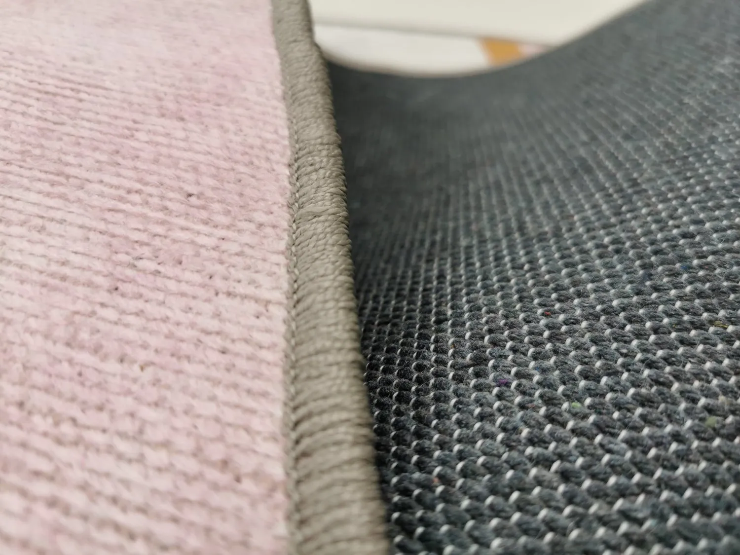 Rund Teppich - Savino (schwarz/weiß/rosa)