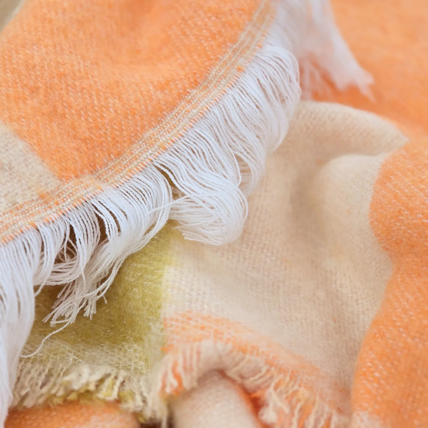 Decken - Wolldecke im Mischgewebe - Audrey Check (beige/gelb/orange)