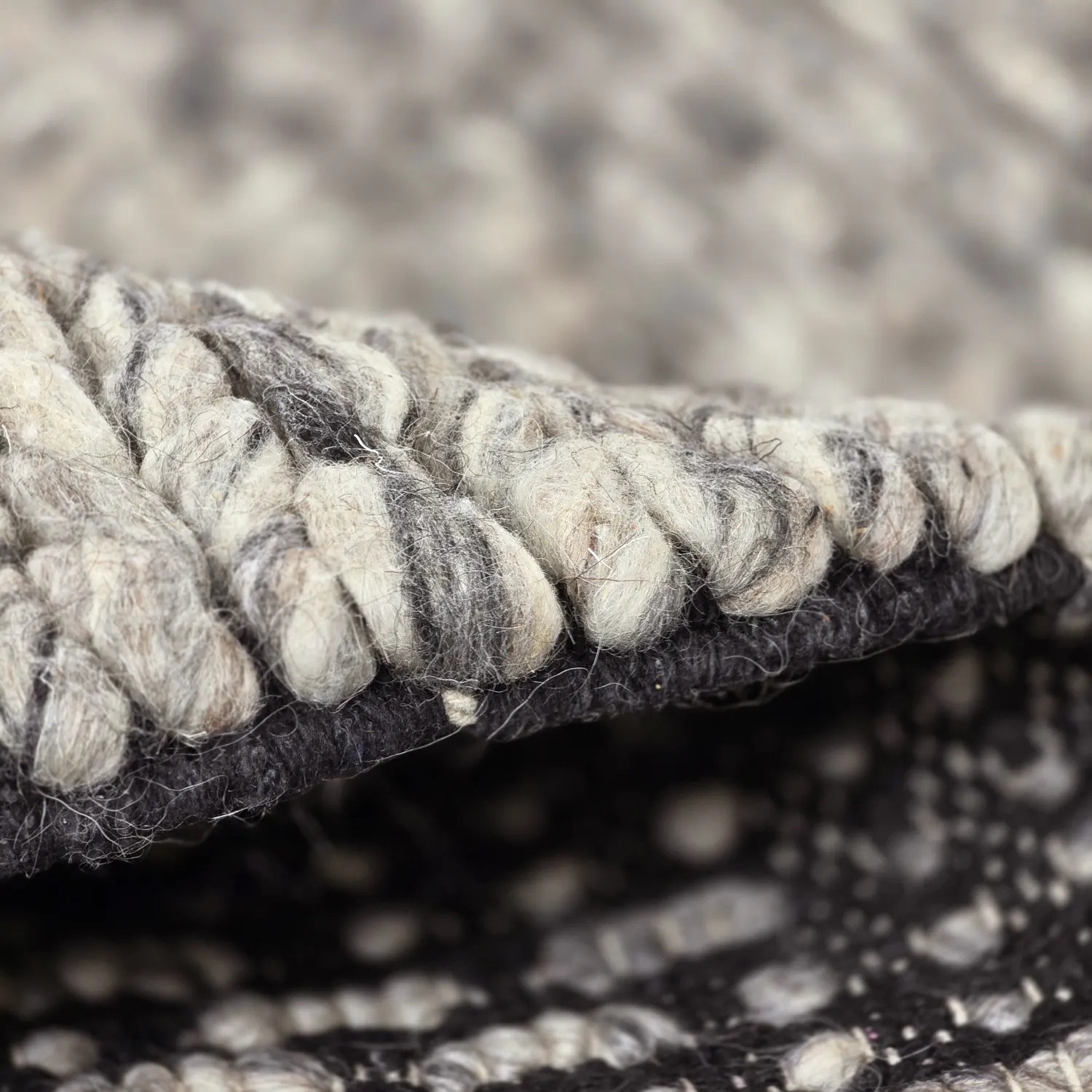 Wollteppich - Talvia Braided Wool (dunkelgrau)